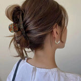 1/2pcs Elegant hair clip, women's back of the head, ins shark clip, 2024 new clip headwear, high-end feeling, vinegar grip clip