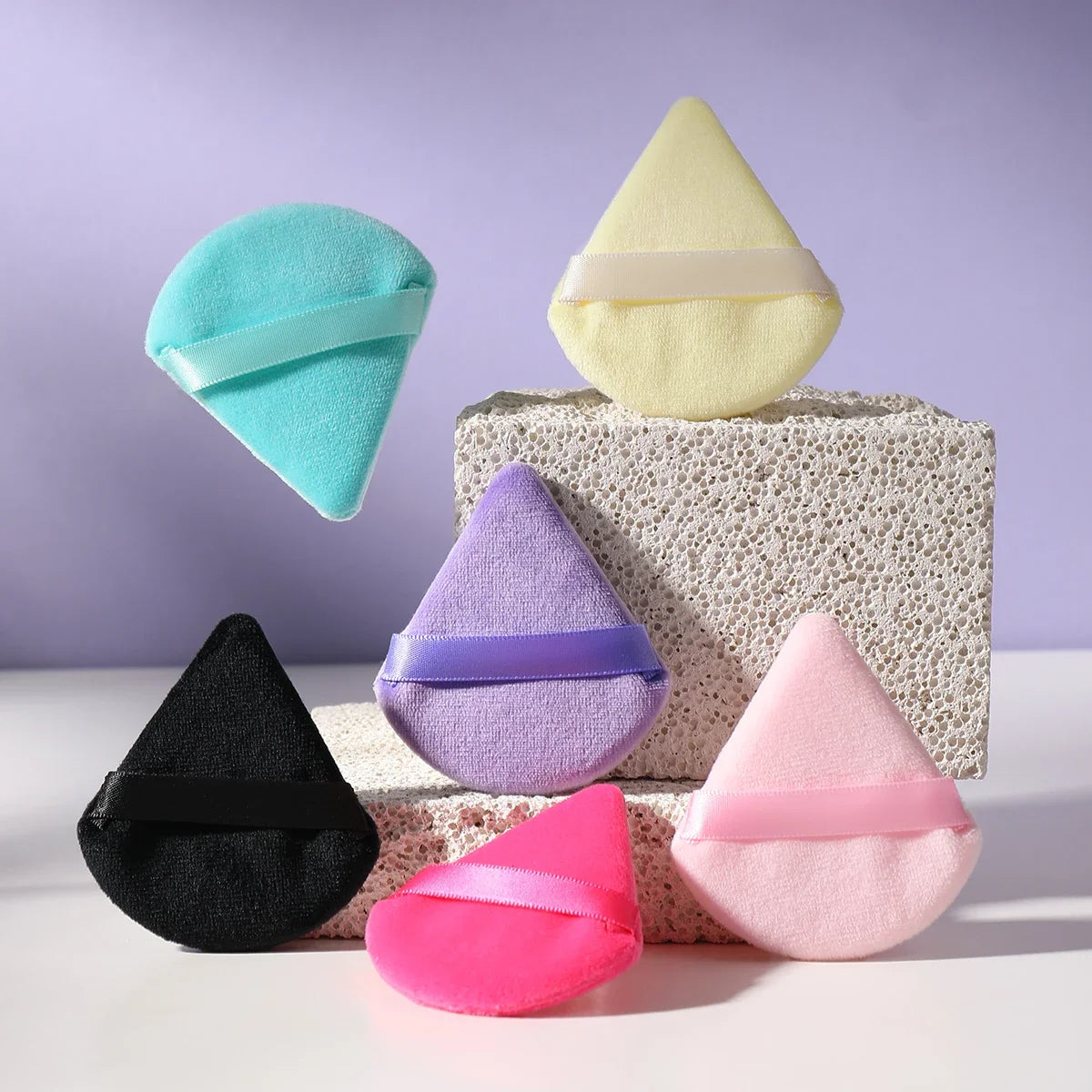Black Triangle Velvet Powder Puff Soft Foundation Makeup Sponge Portable Household Cosmetic Beauty Accessory