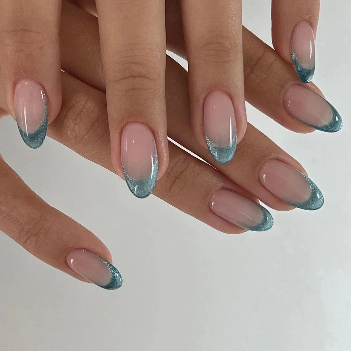 24Pcs Simple Wine Red Fake Nail with Mid-length Design Almond Press on False Nails Wearable Round Head Oval Full Cover Nail Tips