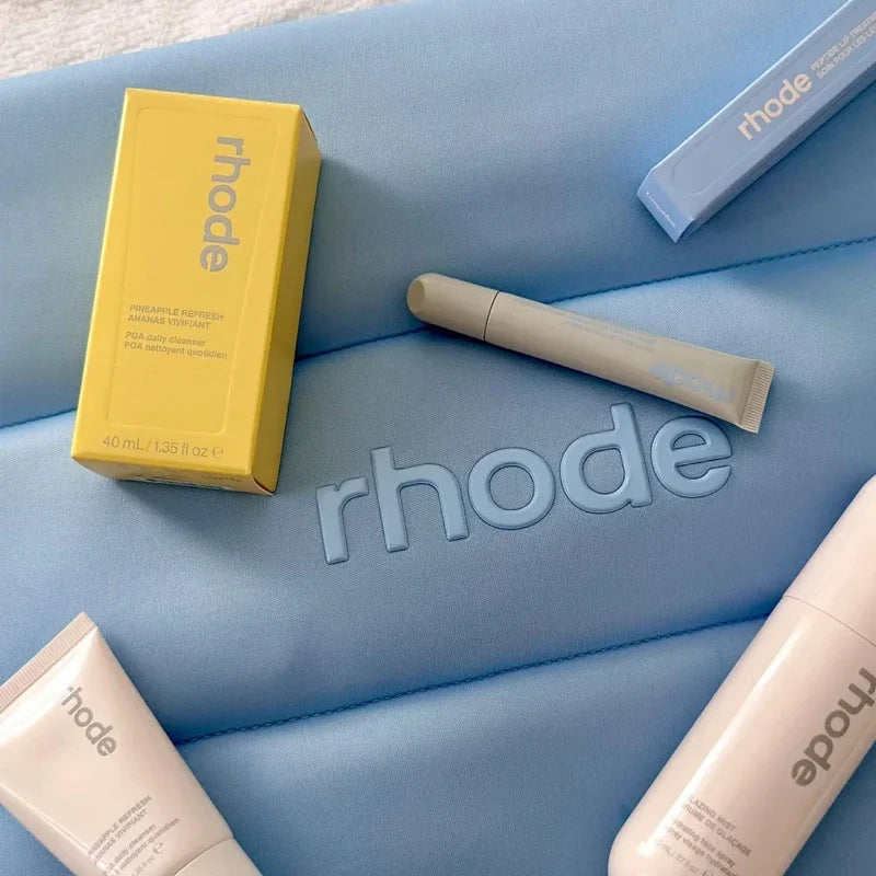 Brand New Limited Pretzel Sweet Pea Banana Moisturizing Lip Gloss Sugaeberry Blue Bubble Moisture Balm Lips Plumping Gloss Oil