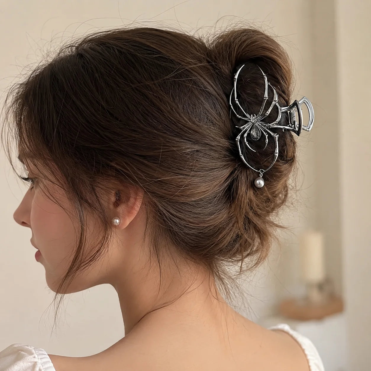 Spider Personalized Hair Clip Women Aluminum Alloy Hair Claw Pearl Pendant Rhinestone Festival Fashion Hair Accessories Girls
