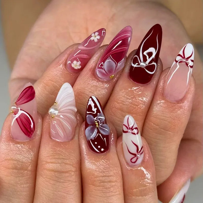 24pcs Wearable Press on Nails Strawberry Bow Design Nails Tips Red Short Almond Pearl Starlight Fake Nail Art Flower False Nails