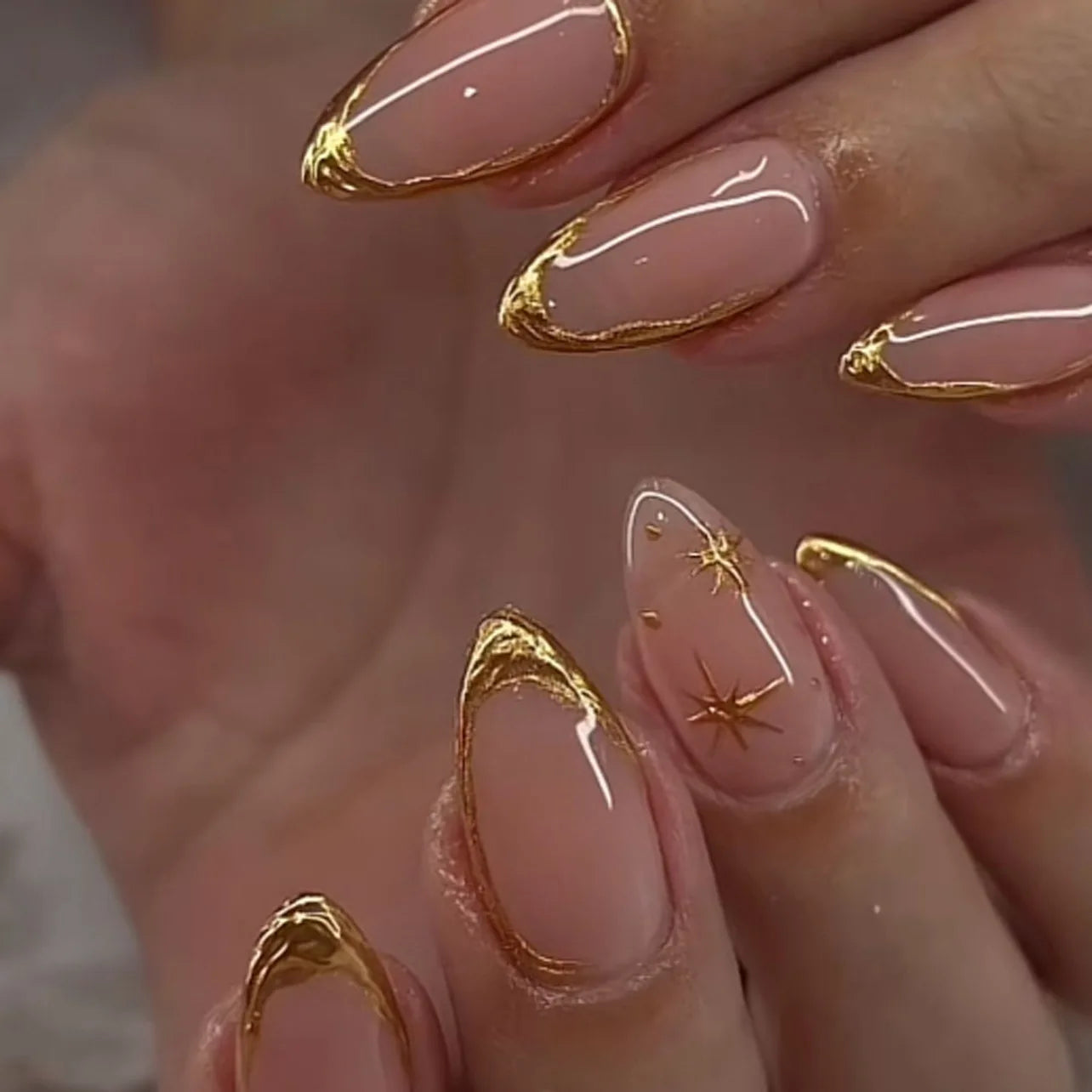 24Pcs Metallic Cat Eye French Sheer Manicure Tip Art Textured 3D Acrylic False Nails Nude Pink Almond Medium Press on Fake Nails