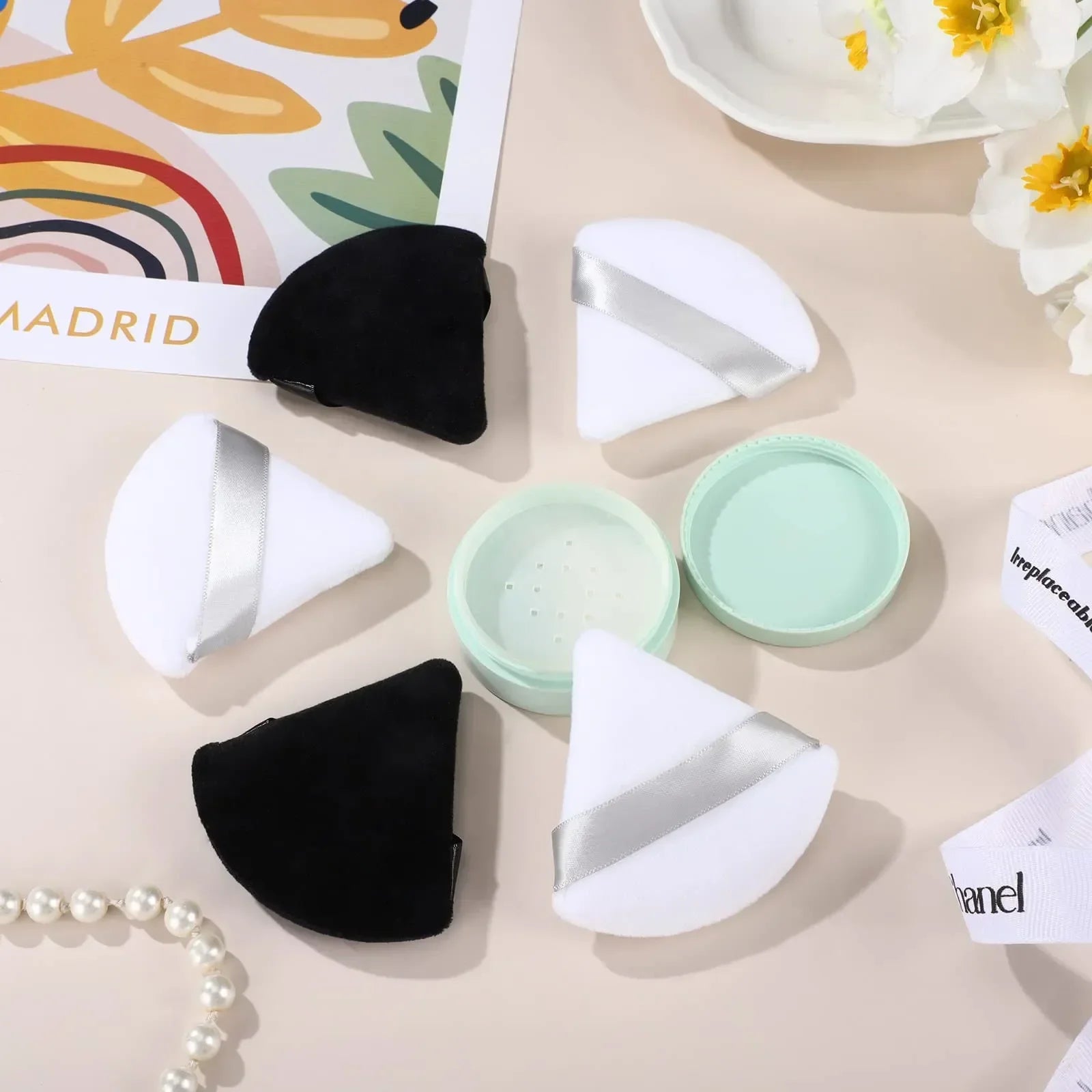 Black Triangle Velvet Powder Puff Soft Foundation Makeup Sponge Portable Household Cosmetic Beauty Accessory
