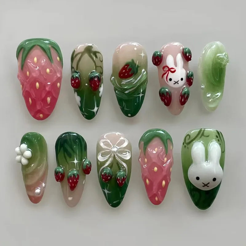 24 false nail pieces shipped randomly, Instagram-style false nails, wearable full-coverage almond-shaped press-on nails.