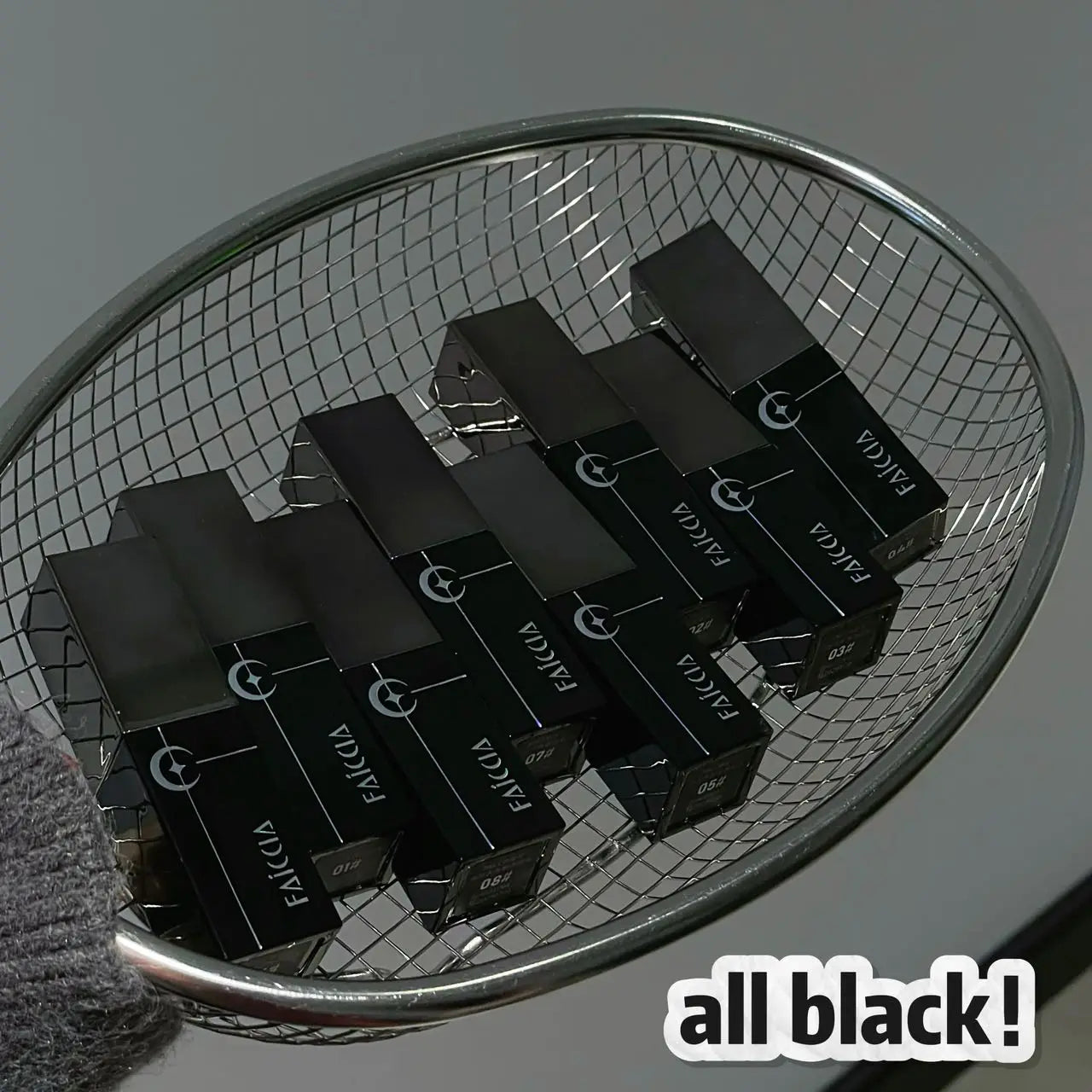 Pearlescent Polarized Green Lip Mud Gloss Fine Shimmer Lip Glaze Plumping Gothic Black Moisturizing Shiny Halloween Lips Makeup