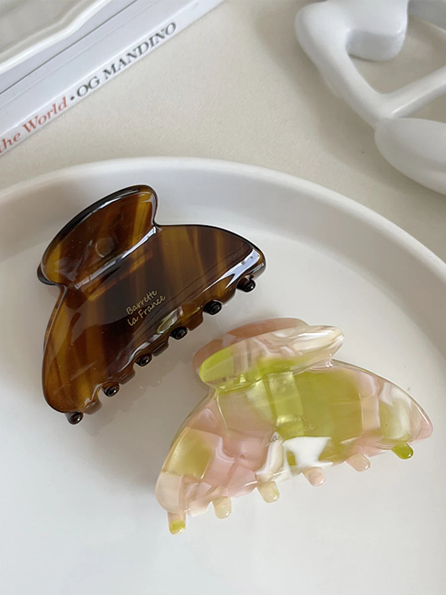 1 Pack French Elegant Acetate Hair Clip New Women's Sweet Shark Clip Medium Exquisite Hair Accessories Headpiece