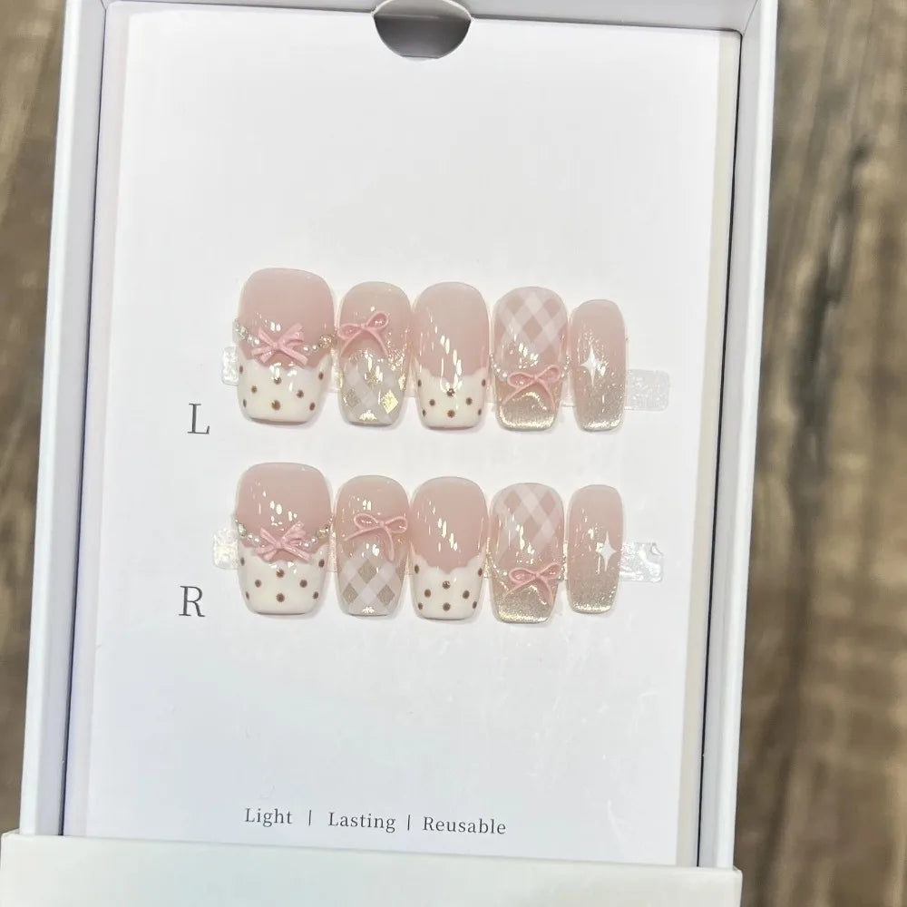 10Pcs Sweet Mid-length Ballet False Nails Art Fashion Pink Cat Eye Lovely Bow Wearable Finished Nails Set Summer Acrylic Nails