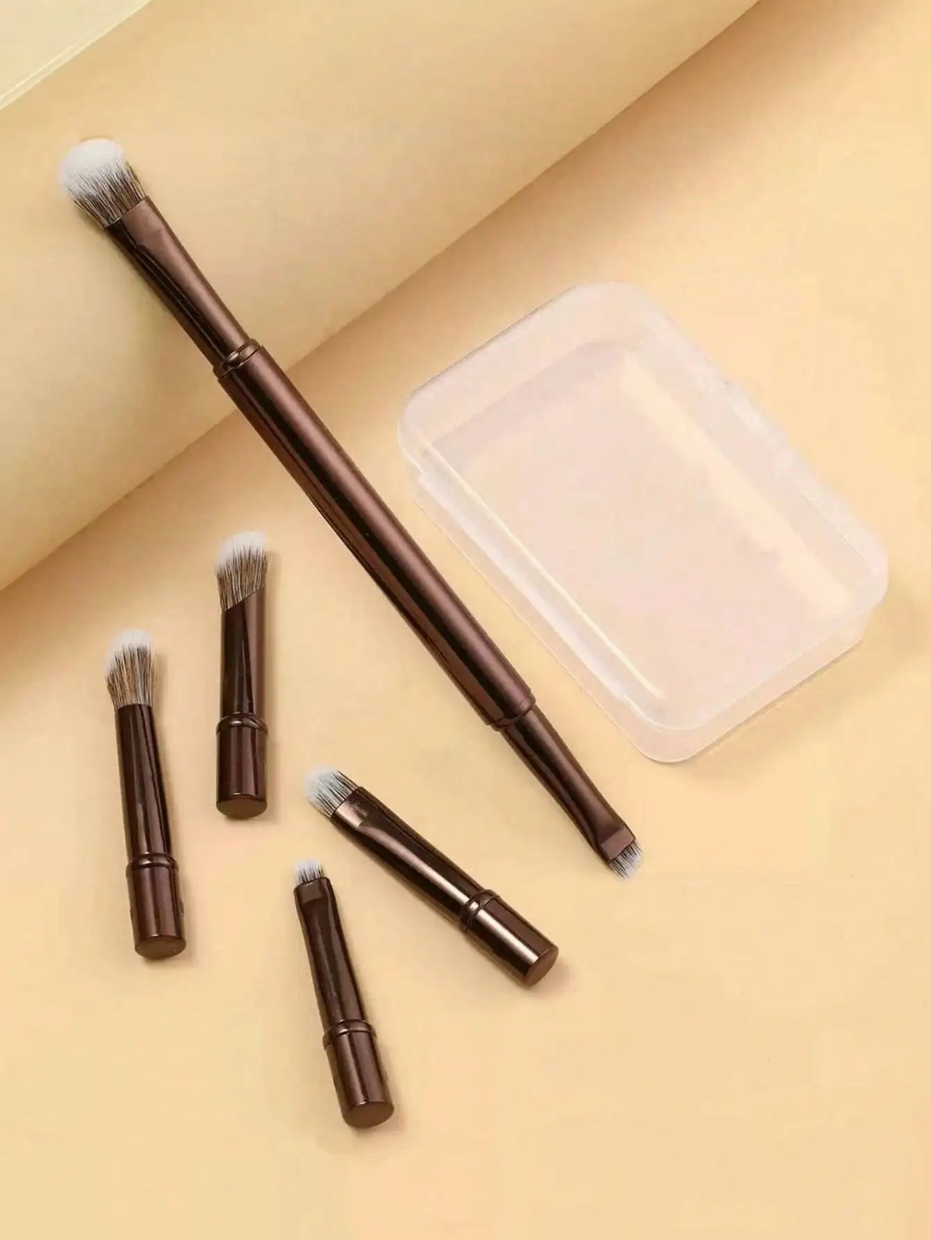 6Pcs Mini Travel Eyeshadow Makeup Brushes Set Portable Small Eye Shadow Blending Concealer Brush With Storage Case For Daily Makeup