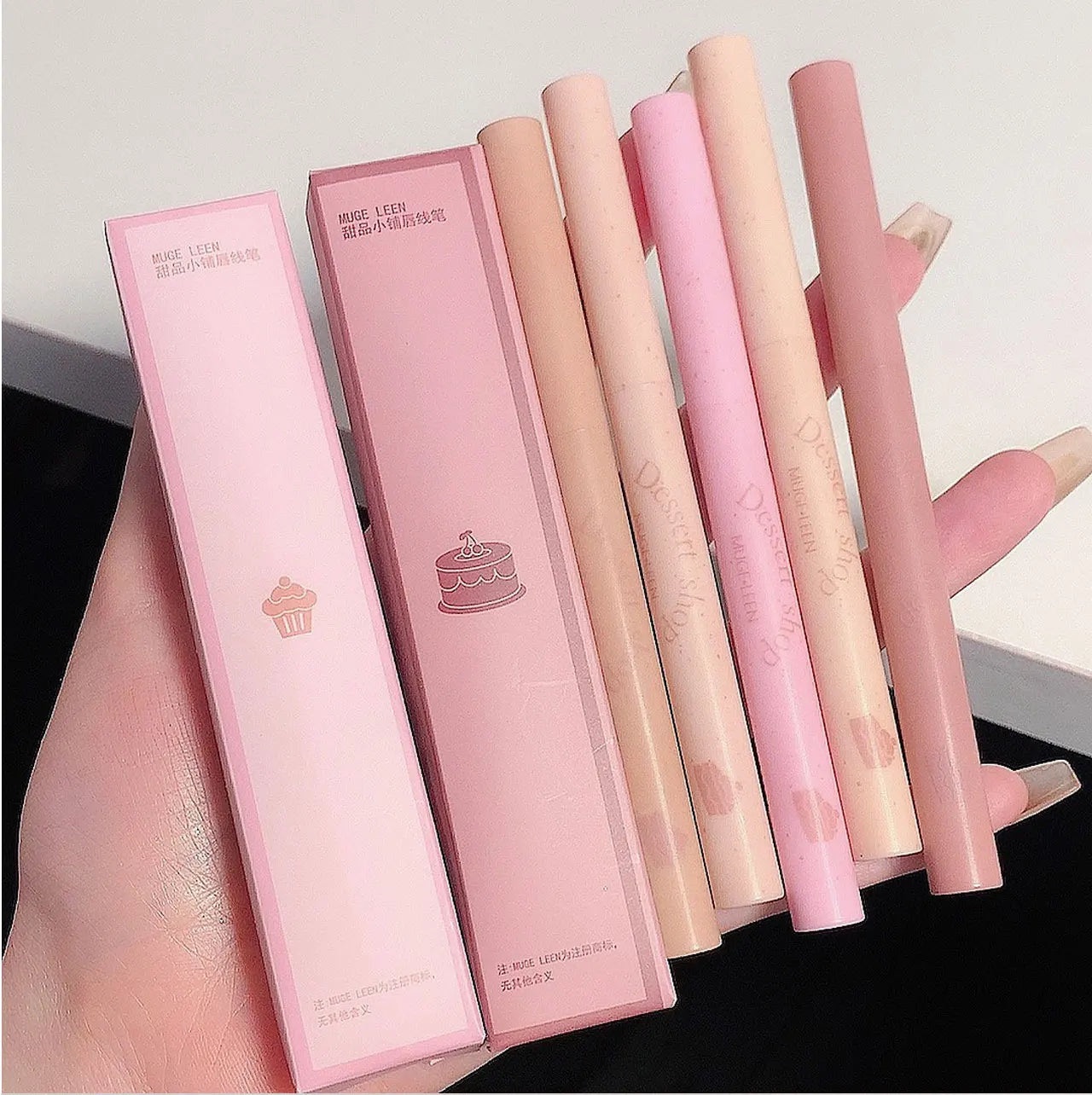 Dessert Lip Liner Automatic rotating waterproof lasting no color outline lip lipstick pen